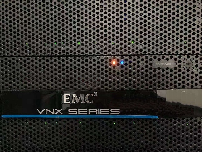 EMC VNX5500 SERIES